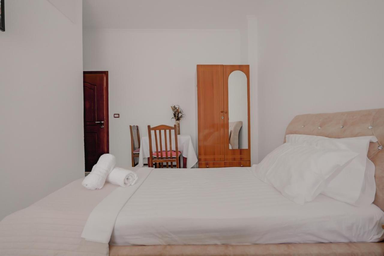 Sunflower Hotel 卡萨米尔 外观 照片
